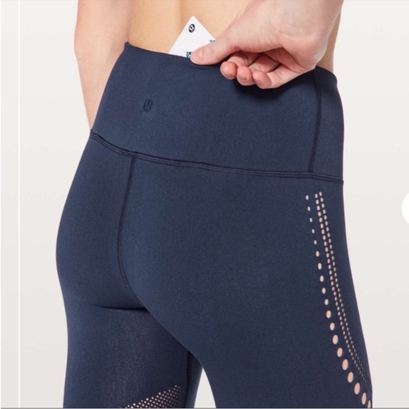 EUC Lululemon Reveal Tight Precision 25" Deep Navy - Picture 5 of 11
